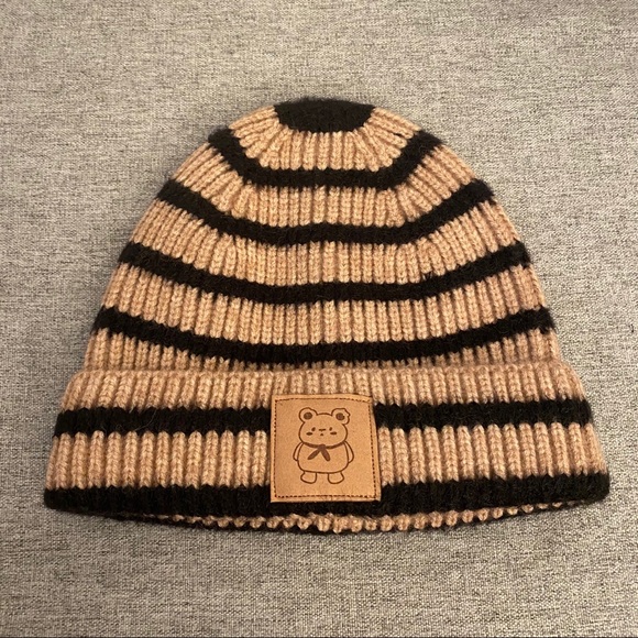 New Striped Knit Beanie Hat - Picture 3 of 8